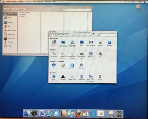image d'illustration du bureau d'un PowerMac G5